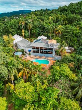 LF Jungle Retreat